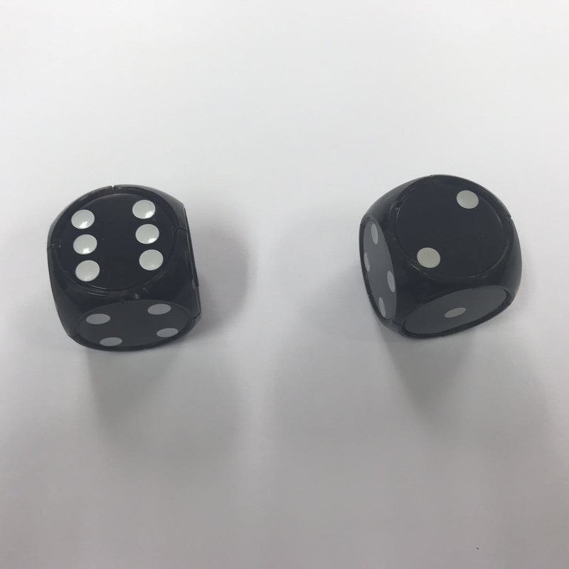 Boogie Dice｜ 音に反応して動き出すサイコロ「ブギーダイス