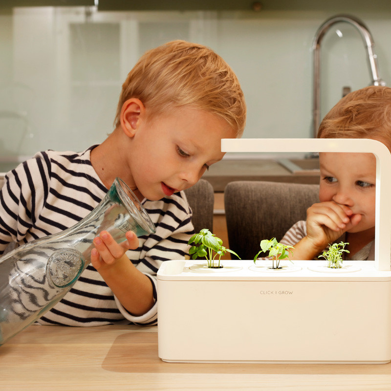 Click & Grow | スマートハーブガーデン - ガジェットの購入なら海外