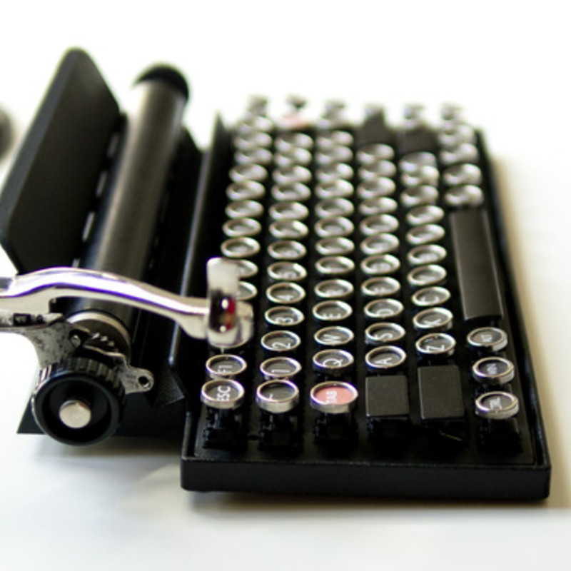 QWERKYWRITER｜タイプライターにインスパイアされたキーボード