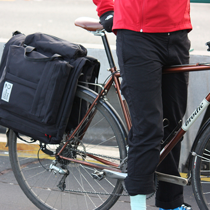 Garment Pannier｜自転車通勤用キャリーバッグ「ガーメントパニエ