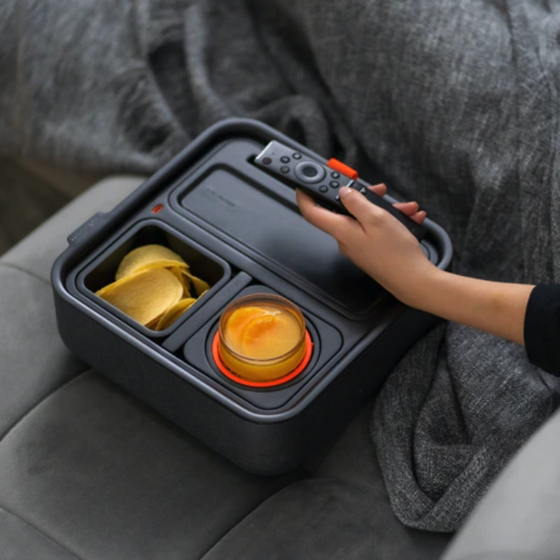 【新品】カウチコンソール Couch Console アイテムオーガナイザー Amazon.com: CouchConsole Original Tray - Drinks & Snacks