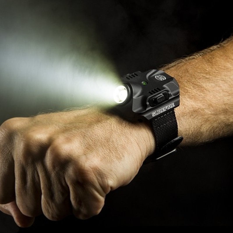SureFire｜高出力LED内蔵リストライト - ガジェットの購入なら海外通販