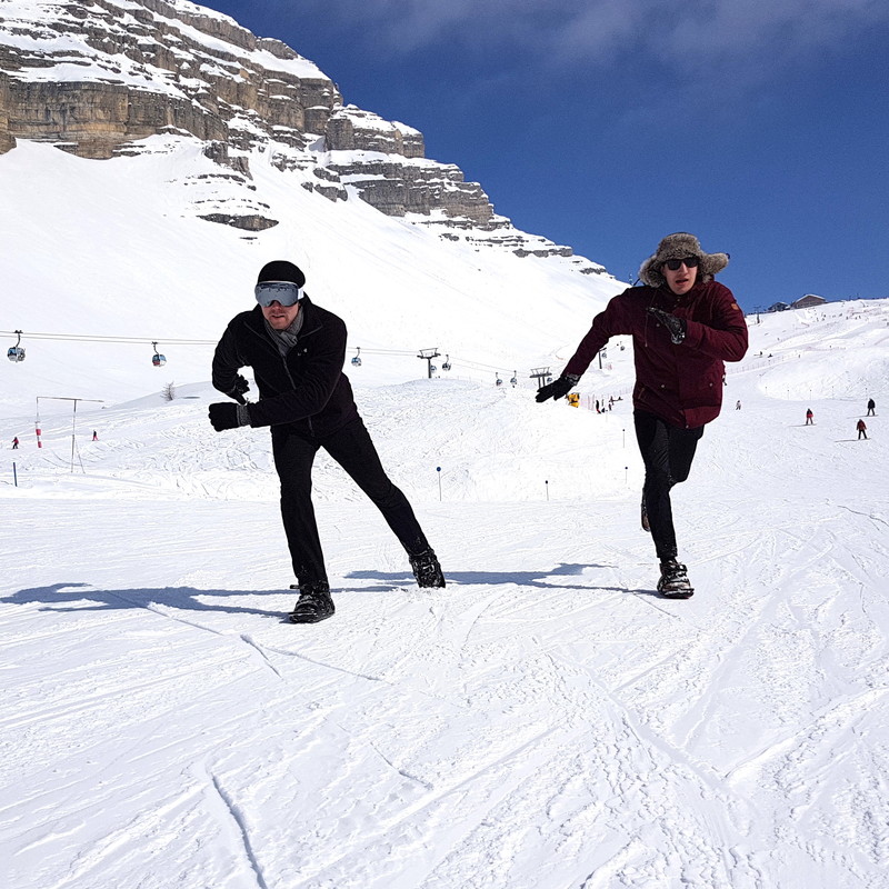 Snowfeet｜スキー・スケートのような滑走が楽しめる「スノーフィート 