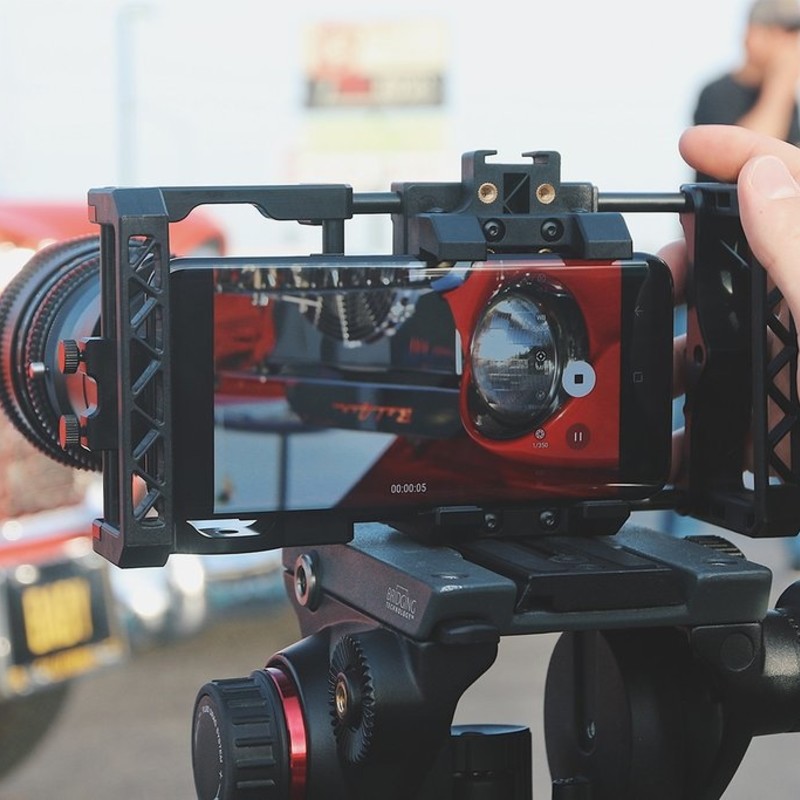 Beastgrip｜スマホにマウント可能なDOFアダプター/ワイドアングル