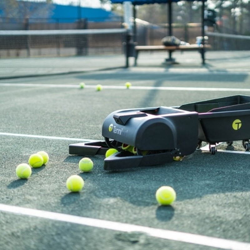 Tennibot｜自動テニスボール回収ロボット「テニボット
