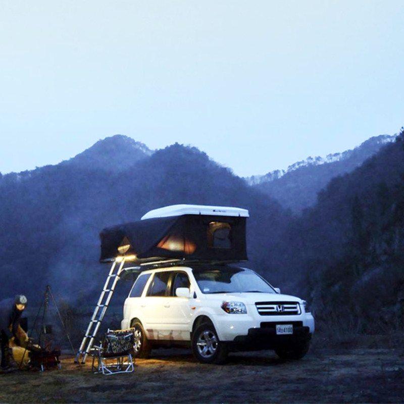 Skycamp｜車のルーフに取付け可能な折りたたみ式ハードシェル
