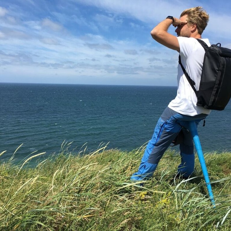 Sitpack｜超コンパクトな折りたたみ椅子 - ガジェットの購入なら海外