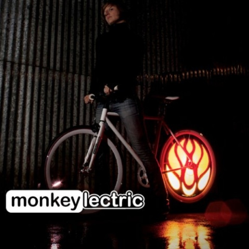 自転車 monkeyLight これは未来の痛ホイールだ！ LEDライトで自転車を8ビットカラー