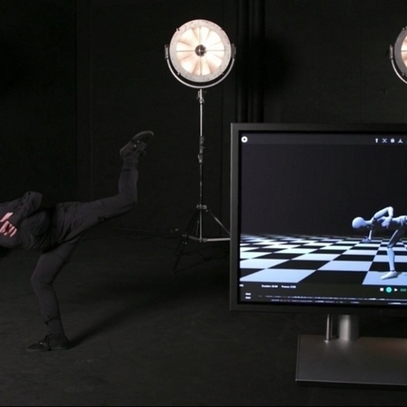 Smartsuit Pro|体の動きをリアルタイムでモーションキャプチャ可能な