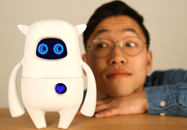 並行輸入品 Musio 好奇心旺盛なかわいいロボット ミュージオ ガジェットの購入なら海外通販のrakunew ラクニュー