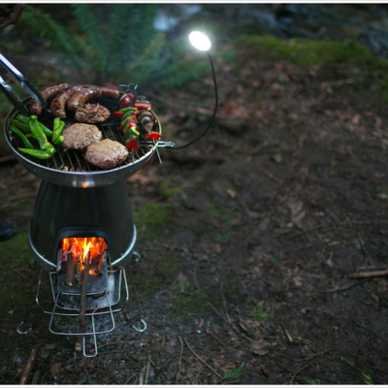 BioLite BaseCamp Stove｜火で発電するコッヘル - ガジェットの購入