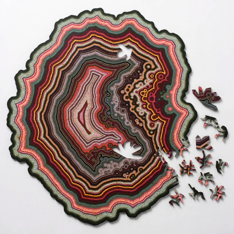 Geode Puzzle｜ストーンの幾何学パターンをパズルにした世界に1つだけ