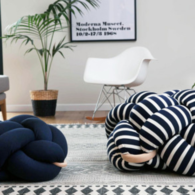 Knot Floor Cushion｜網目が美しい北欧スタイルスタイリッシュフロア
