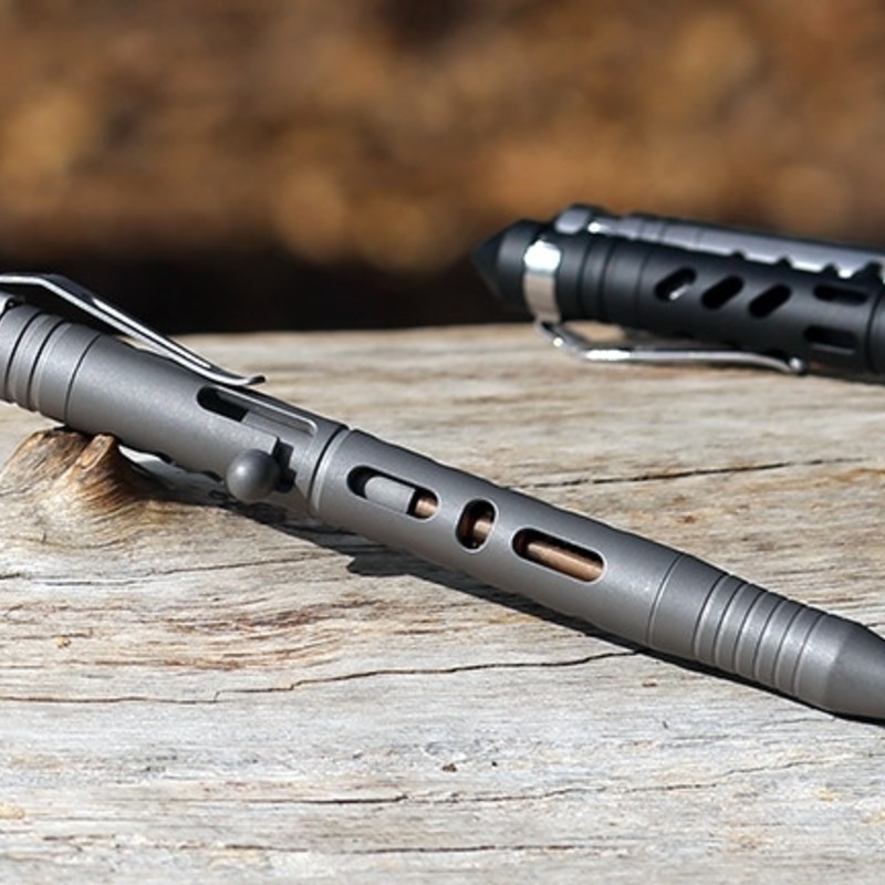 APEX BOLT｜隠しマルチツール搭載タクティカルペン