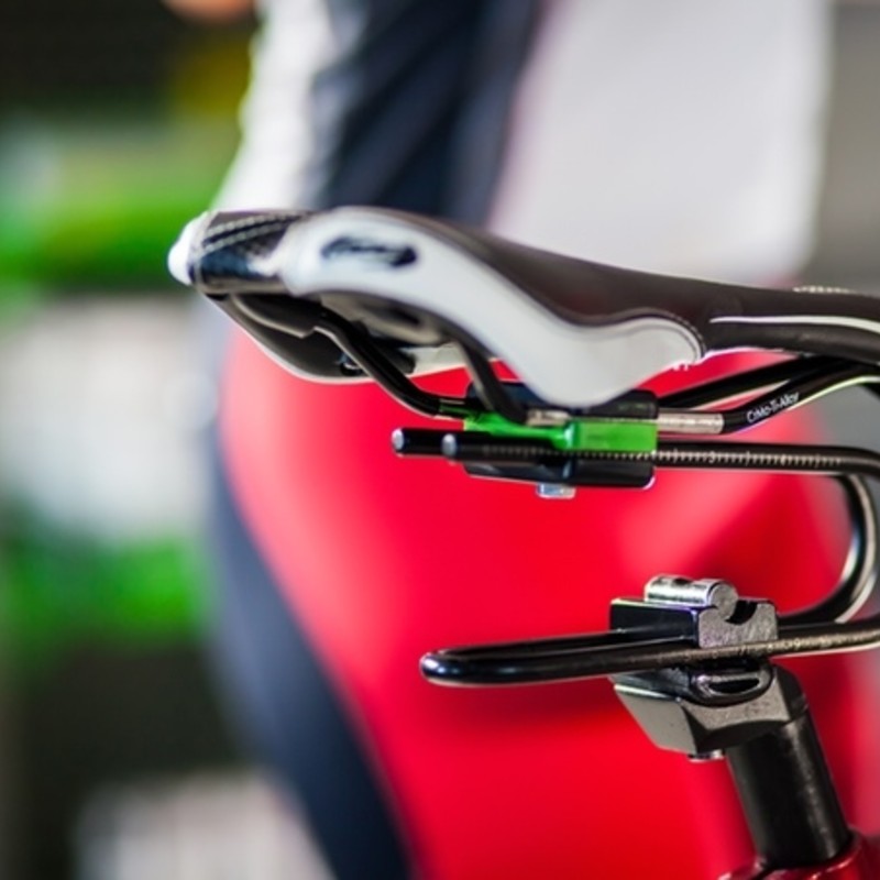 自転車 ショック アブソーバー