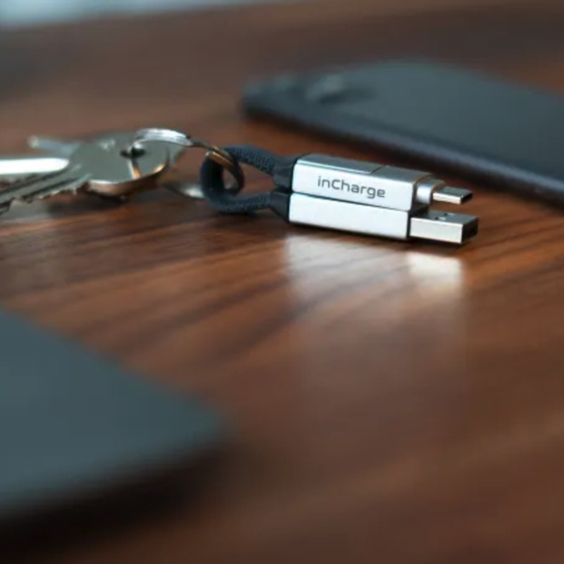 inCharge 6｜キーリングに取付け可能なマルチチャージングケーブル