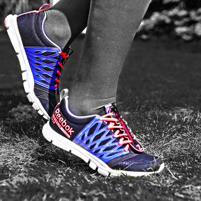 ZIPPED｜シューズ着脱ジッパー「ジップド」 - ガジェットの購入なら