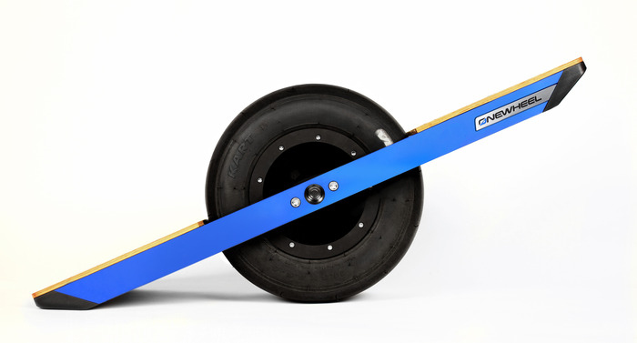 Onewheel 自動平衡電動スケートボード ガジェットの購入なら海外通販のrakunew ラクニュー