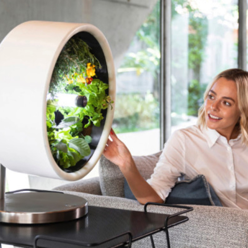 Rotofarm｜無重力・NASAテクノロジーで植物が2倍早く成長する自動